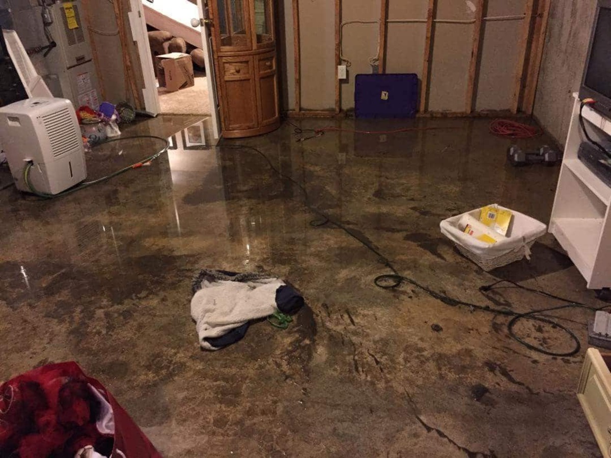 Can I Do Water Damage Restoration Myself?