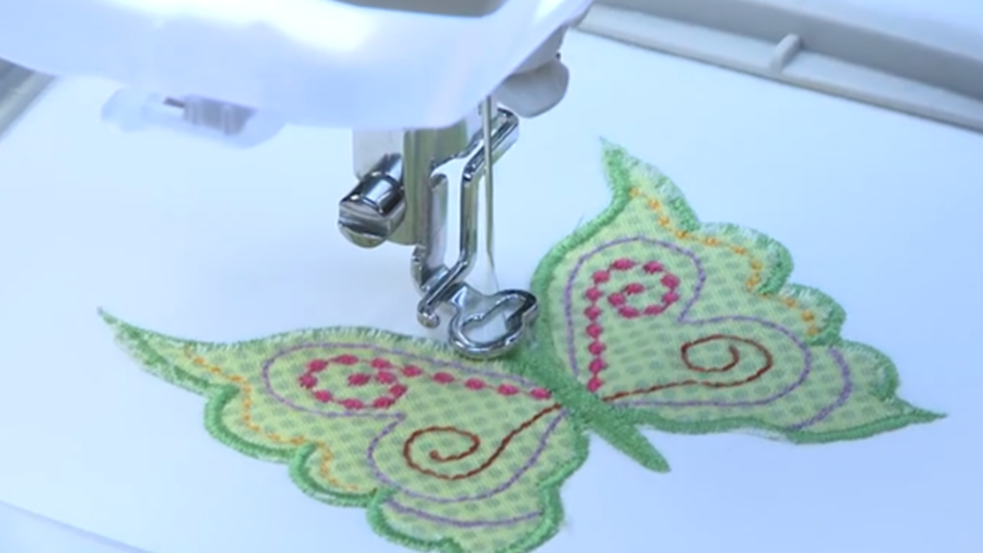 Expert Embroidery Digitizing: Turn Art into Stitches