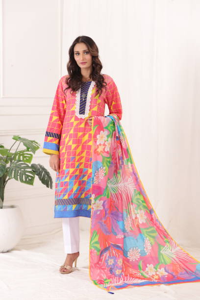 Pakistani Dresses: A Blend of Culture and Contemporary Fashion