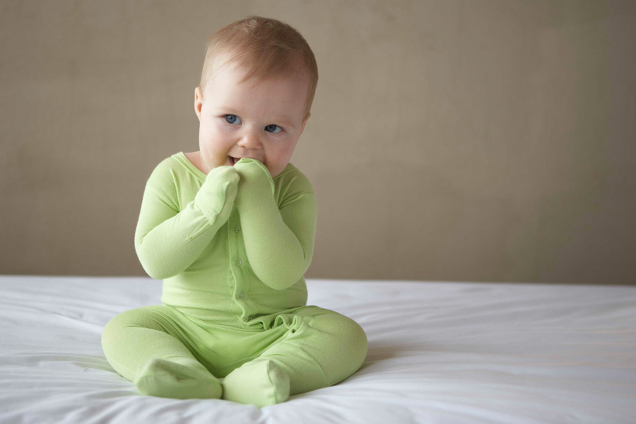 How to Choose the Perfect Bamboo Baby Clothes Online