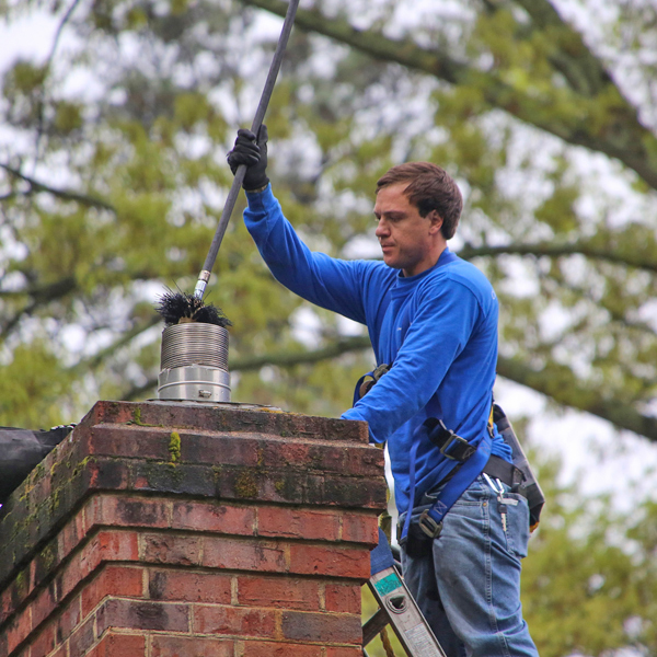 How to Choose the Best Chimney Sweeping Service in Raleigh