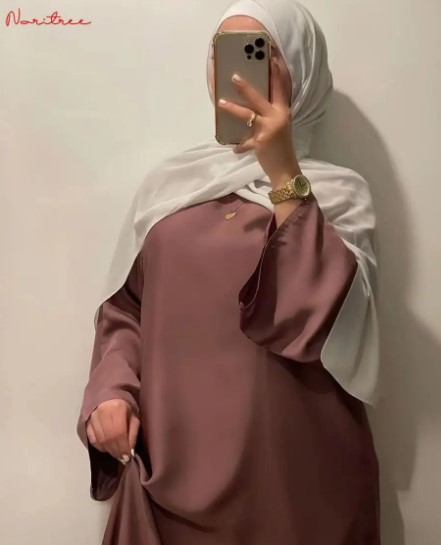 How to Find Affordable Abayas Online Without Compromising Style