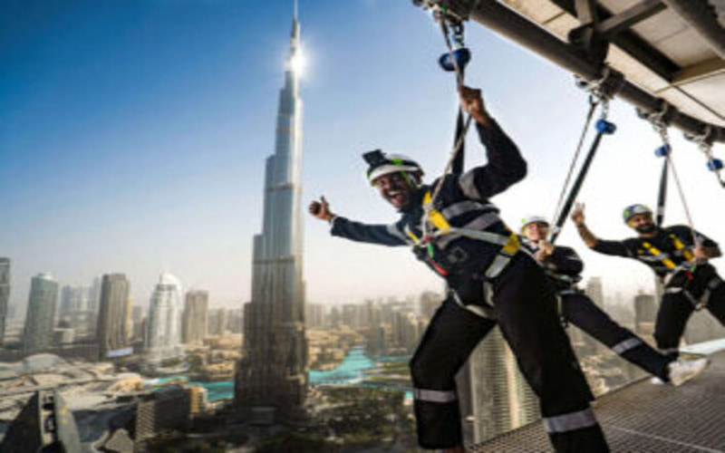 Top Reasons to Visit the Dubai Sky Views Edge Walk for Thrill Seekers