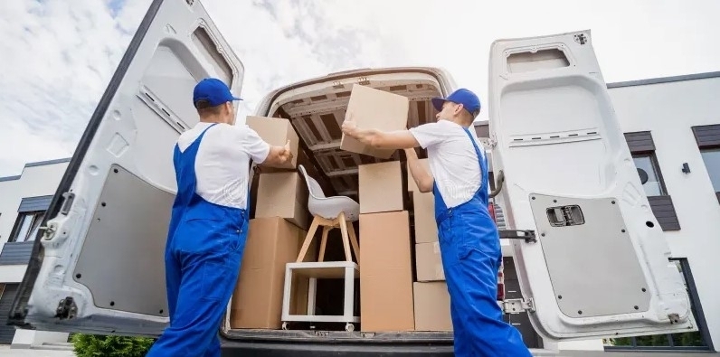 How to Save Money When Hiring Removal Companies Near Me