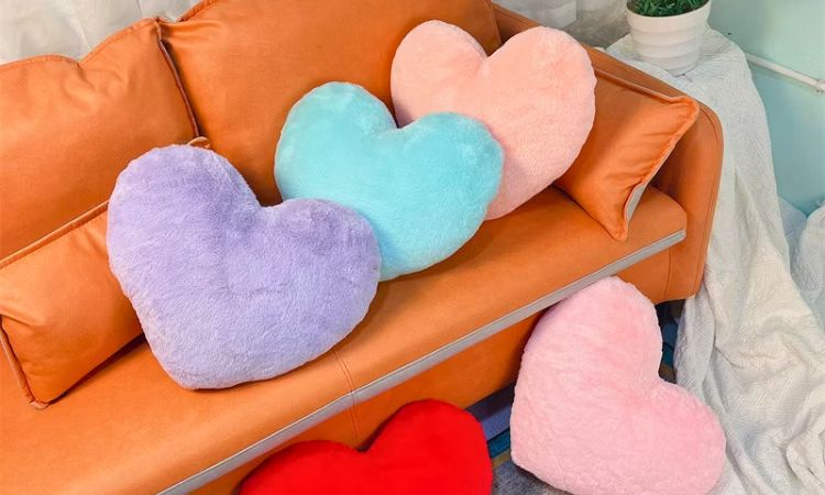 What You Didn’t Know About Heart Pillow Trends in Home Décor