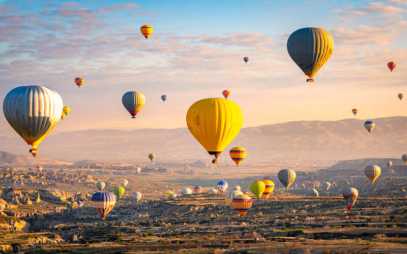 Top Reasons to Try a Hot Air Balloon Ride in Dubai