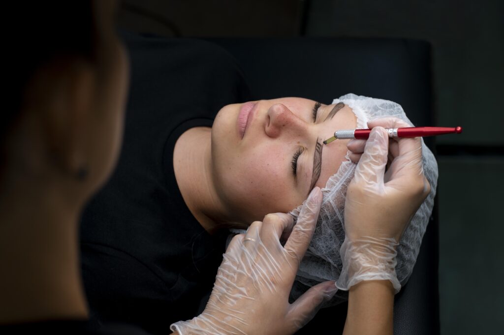 Your Complete Guide to Permanent Makeup Clinics in Amritsar: